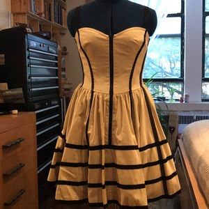 Betsey Johnson Dress size 8